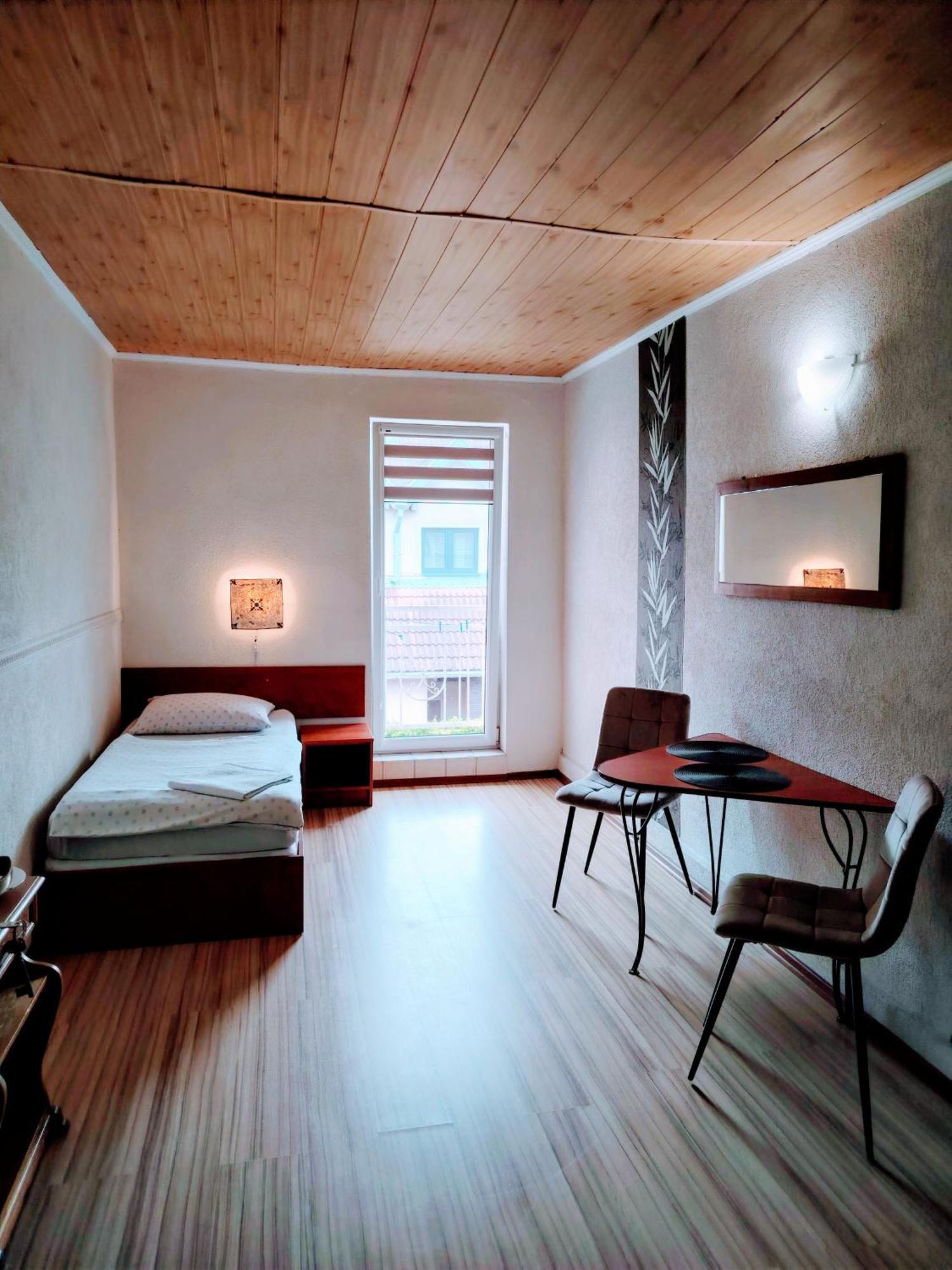 Homestay Karol